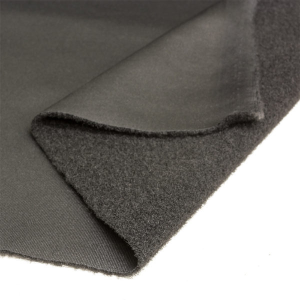 rolls-wideloop-black-detail-e1501774424603.jpg